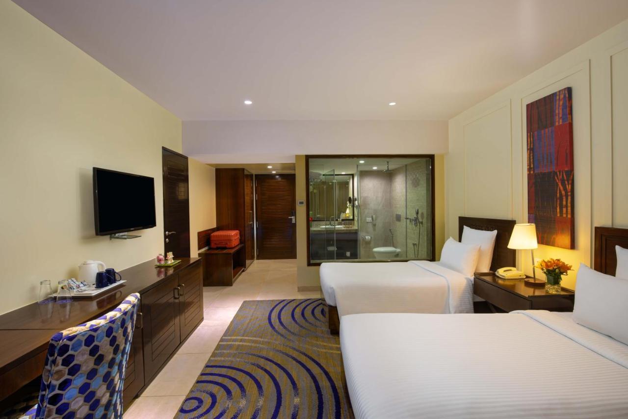 Novotel Imagicaa Кополи Экстерьер фото