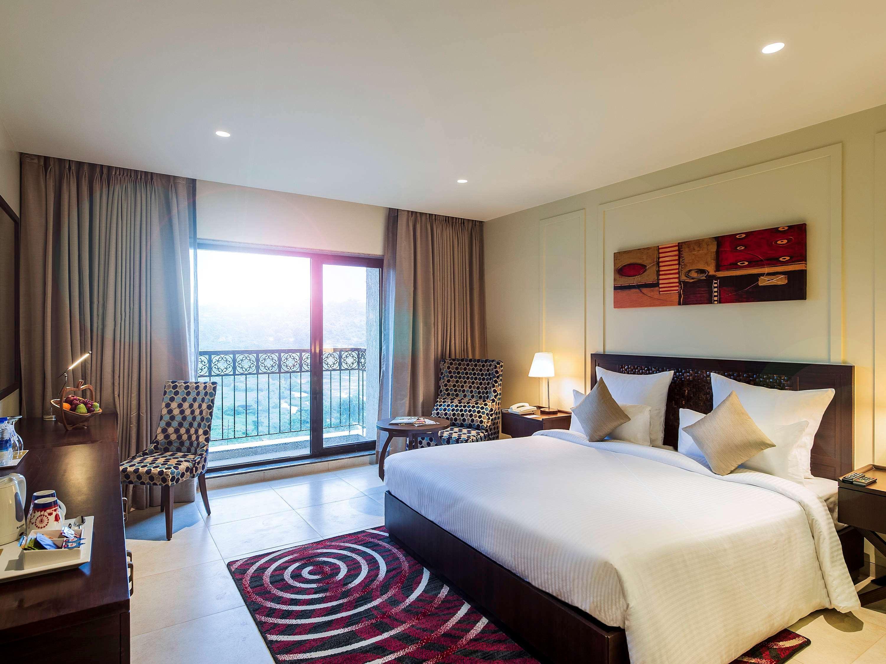 Novotel Imagicaa Кополи Экстерьер фото