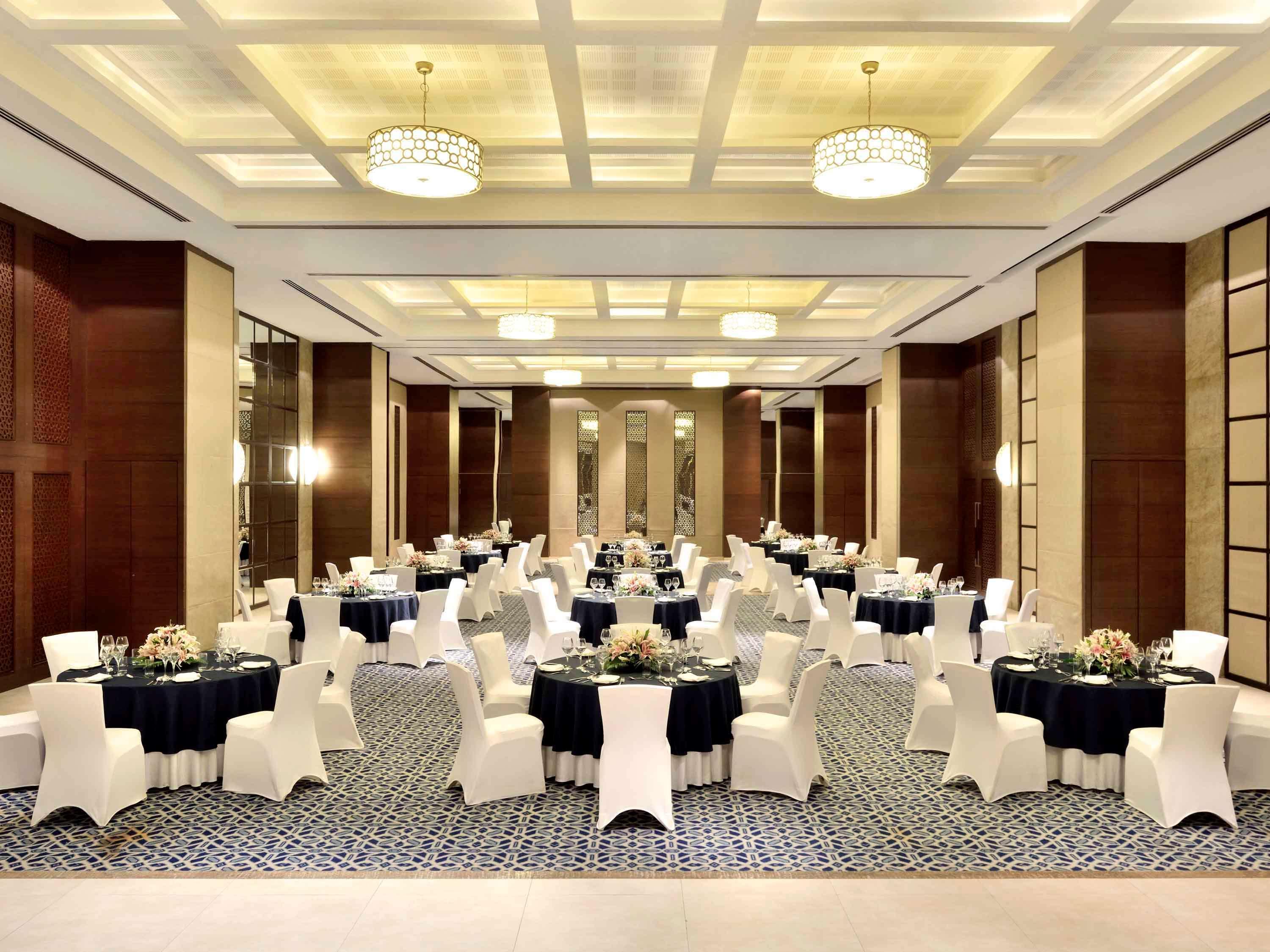 Novotel Imagicaa Кополи Экстерьер фото