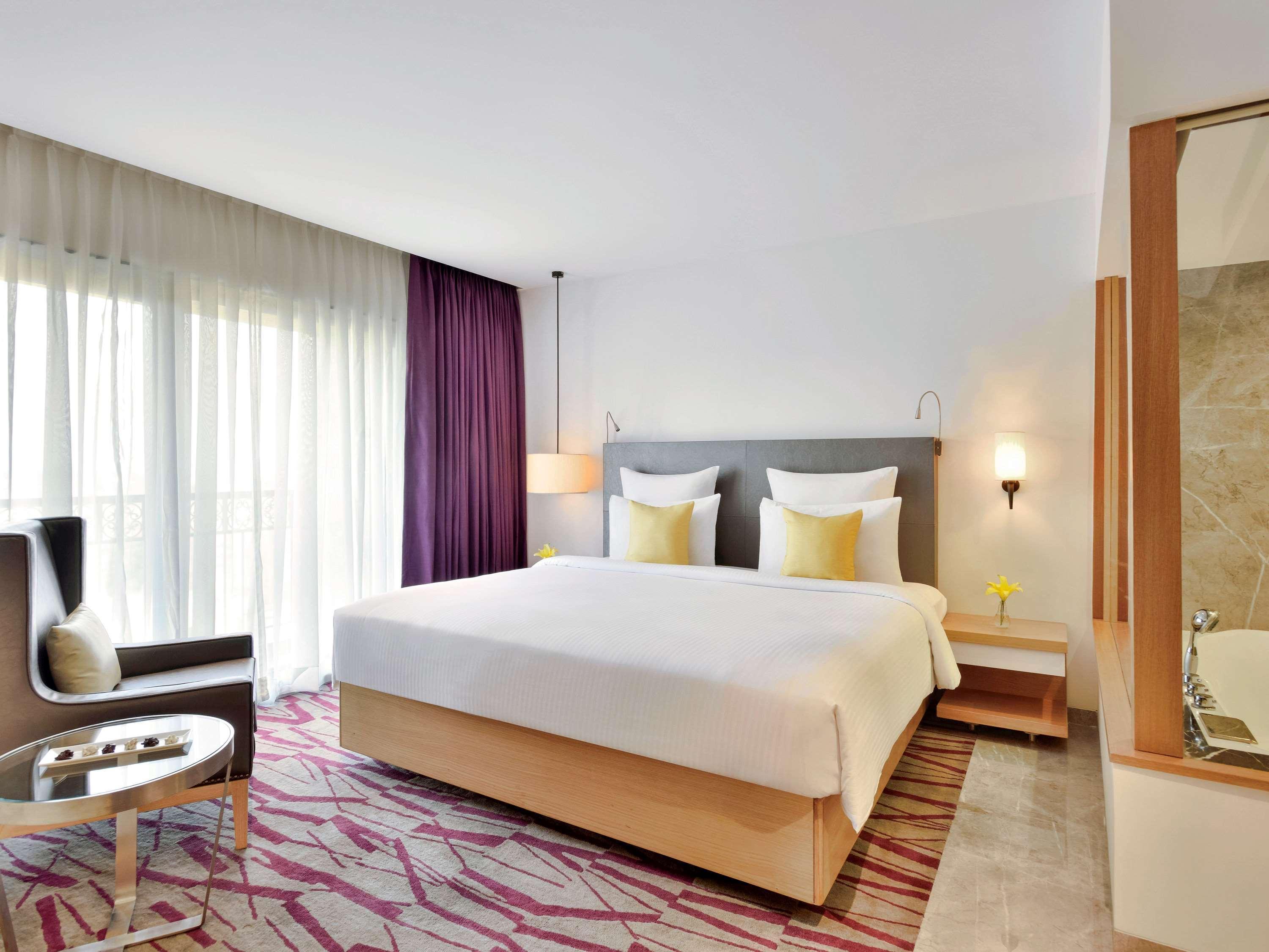 Novotel Imagicaa Кополи Экстерьер фото