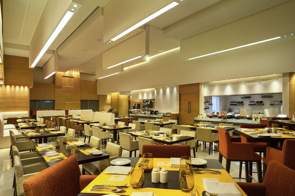 Novotel Imagicaa Кополи Экстерьер фото
