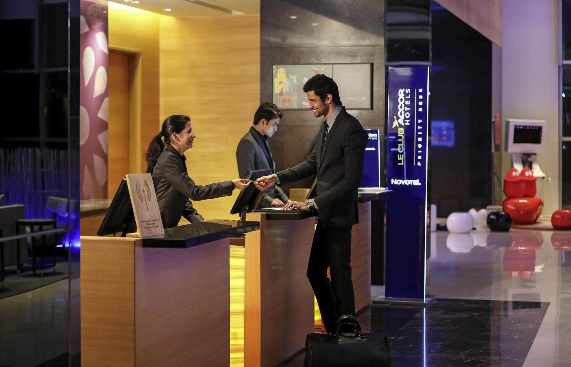 Novotel Imagicaa Кополи Экстерьер фото