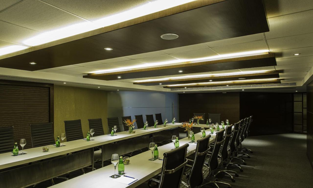 Novotel Imagicaa Кополи Экстерьер фото